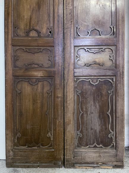 Pair of double oak doors with an Oriental inspiration Pair of double oak doors with an Oriental inspiration-4