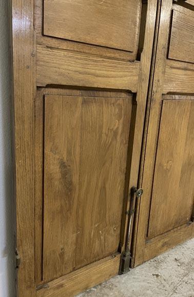 Pair of double oak doors with an Oriental inspiration Pair of double oak doors with an Oriental inspiration-11