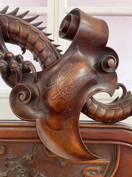 Maison des Bambous, Alfred PERRET et Ernest VIBERT (attributed to)- Japanese bed with dragon-tigers Maison des Bambous, Alfred PERRET et Ernest VIBERT (attributed to)- Japanese bed with dragon-tigers-6