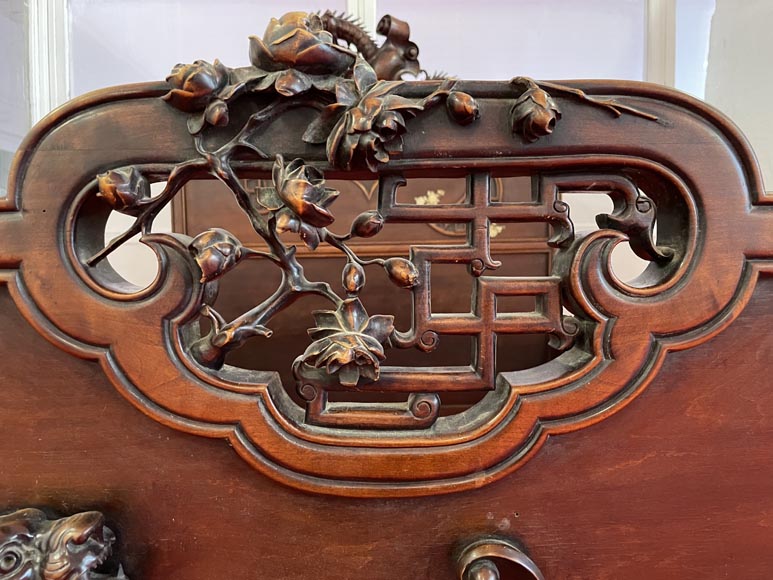 Maison des Bambous, Alfred PERRET et Ernest VIBERT (attributed to)- Japanese bed with dragon-tigers Maison des Bambous, Alfred PERRET et Ernest VIBERT (attributed to)- Japanese bed with dragon-tigers-9