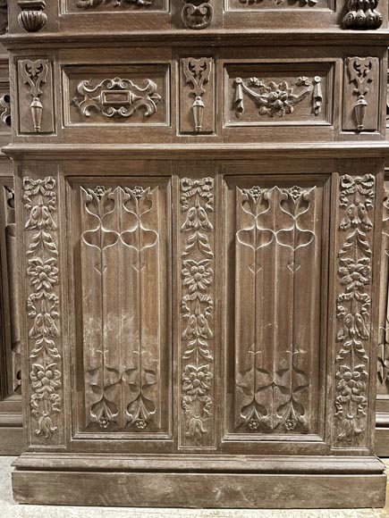 Elements of low panels in oak in Neo-Renaissance style Elements of low panels in oak in Neo-Renaissance style-10