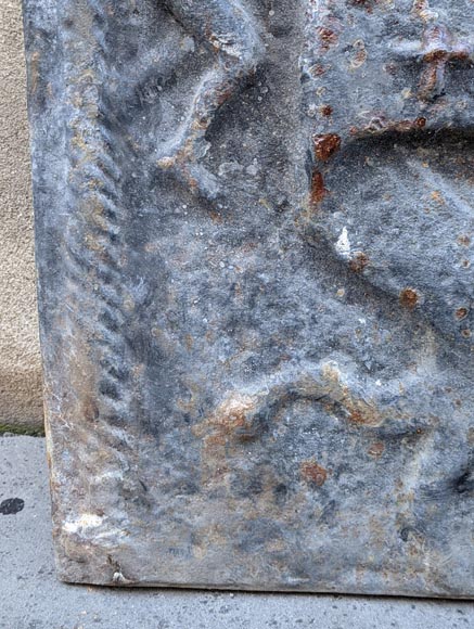 Cast iron fireback from a 16th century original model, 20th century Cast iron fireback from a 16th century original model, 20th century-5