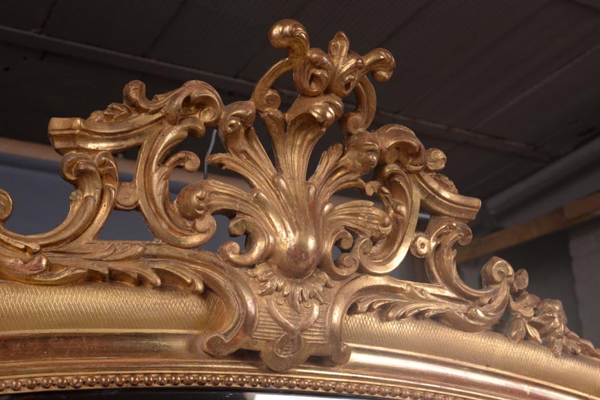 Beautiful Louis XV style trumeau with an open work shell Beautiful Louis XV style trumeau with an open work shell-2