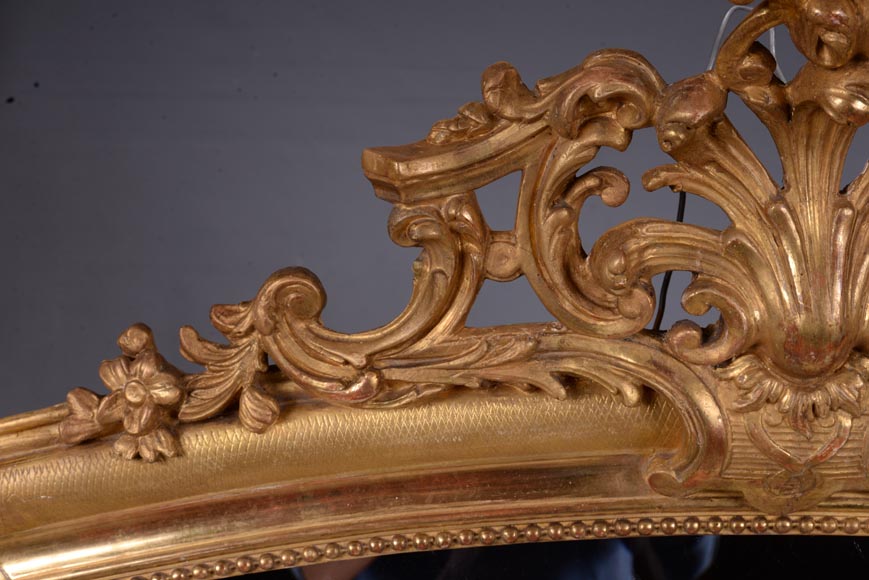 Beautiful Louis XV style trumeau with an open work shell Beautiful Louis XV style trumeau with an open work shell-3