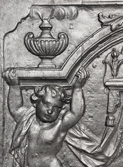 18th-century fireplace plaque with a salamander and two atlantes supporting an entablature with fire vases 18th-century fireplace plaque with a salamander and two atlantes supporting an entablature with fire vases-2