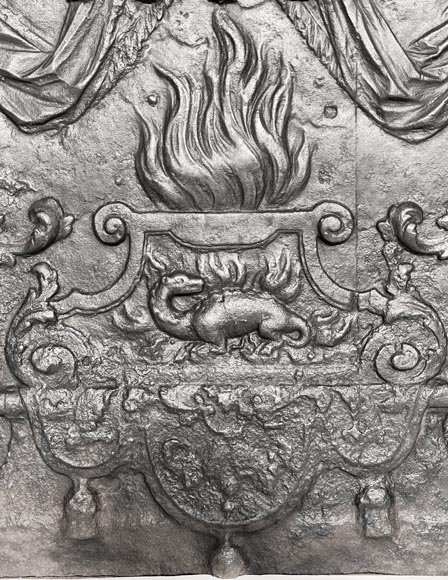 18th-century fireplace plaque with a salamander and two atlantes supporting an entablature with fire vases 18th-century fireplace plaque with a salamander and two atlantes supporting an entablature with fire vases-6