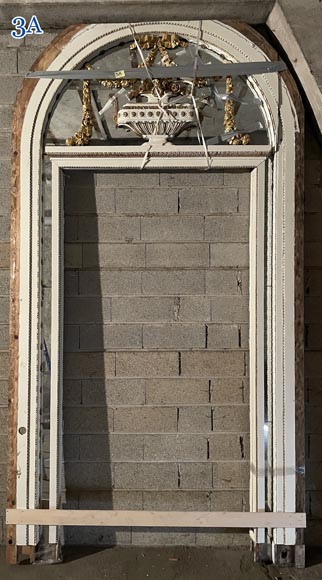 Carved, regilded and white-painted wooden paneling Carved, regilded and white-painted wooden paneling-3