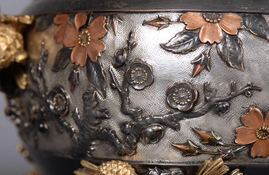 CHRISTOFLE - Exceptional planter in electroplated copper, partially copper colored, gilt, silvered and burnished on a silver background, circa 1878 CHRISTOFLE - Exceptional planter in electroplated copper, partially copper colored, gilt, silvered and burnished on a silver background, circa 1878-7