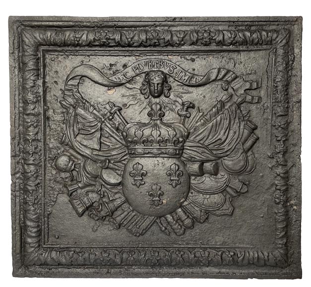 Exceptional fireback with the France coat of arms and Louis XIV's mascaron and motto Exceptional fireback with the France coat of arms and Louis XIV's mascaron and motto-0