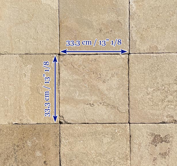 Batch of about 13,5m² of stone square tiles Batch of about 13,5m² of stone square tiles-8