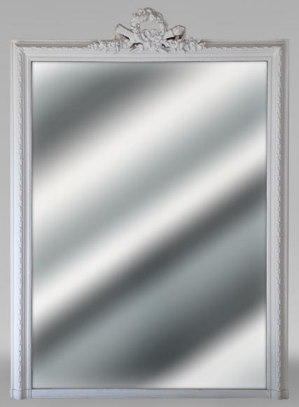 Louis XVI style Trumeau with laurel wreath Louis XVI style Trumeau with laurel wreath-0