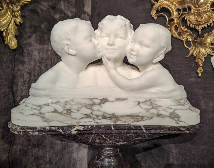 Affortunato GORI, Sculpture in Carrara marble depicting three busts of children on its original column Affortunato GORI, Sculpture in Carrara marble depicting three busts of children on its original column-1