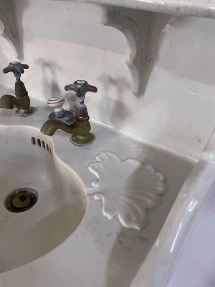 Earthenware washbasin on column, 19th century Earthenware washbasin on column, 19th century-3