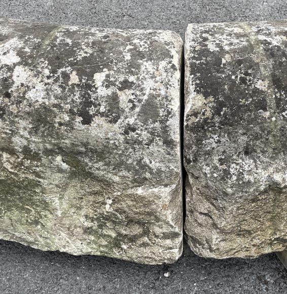 18th-century stone basin 18th-century stone basin-5