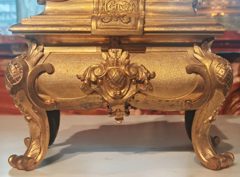 Pair of Napoleon III style gilt-bronze chenets featuring sphinxes Pair of Napoleon III style gilt-bronze chenets featuring sphinxes-5