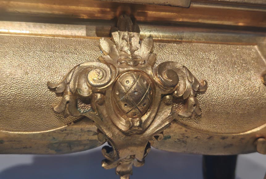 Pair of Napoleon III style gilt-bronze chenets featuring sphinxes Pair of Napoleon III style gilt-bronze chenets featuring sphinxes-6