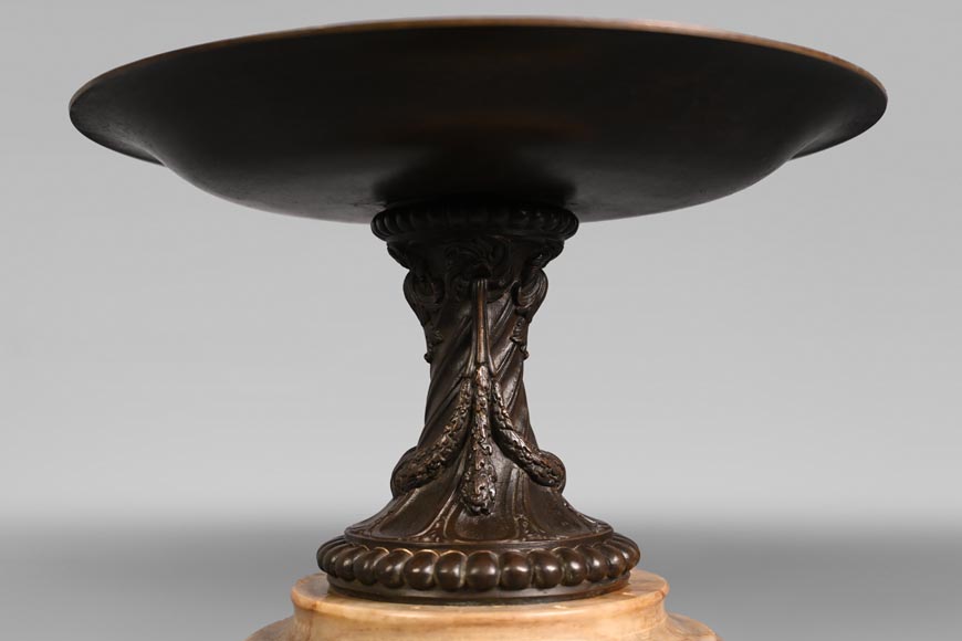 Bronze cup decorated with a boxing match Bronze cup decorated with a boxing match-4