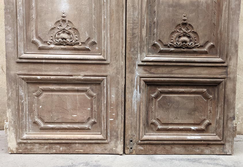 Napoleon III-style oak double door with shell decoration Napoleon III-style oak double door with shell decoration-8