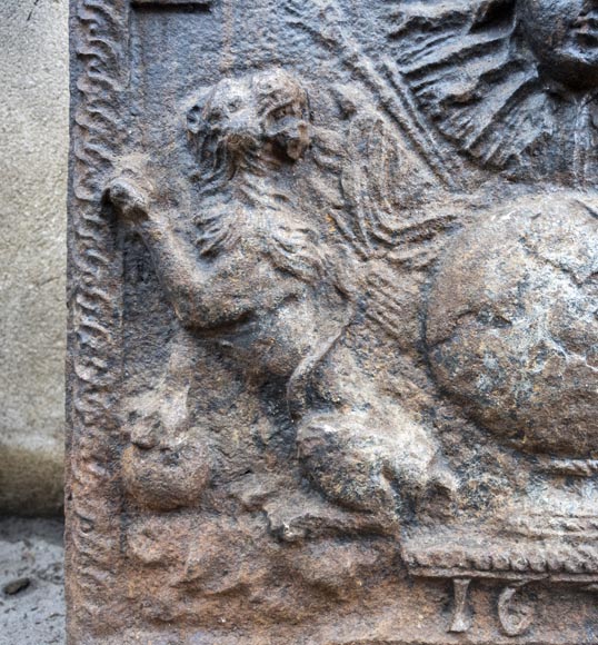 Louis XIV fireback with two lions, 1673 Louis XIV fireback with two lions, 1673-3