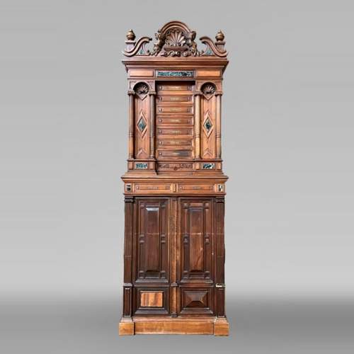Neo-Renaissance ceremonial cabinet, Napoléon III period, carved walnut with sea-green marble inserts
