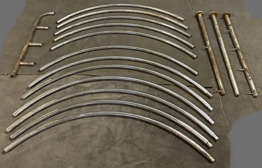 Spiral staircase in glass and chromed metal Spiral staircase in glass and chromed metal-8