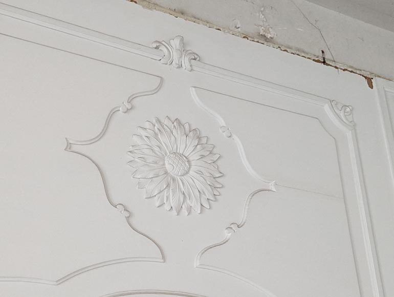 Louis XV style trumeau with large sunflower Louis XV style trumeau with large sunflower-2