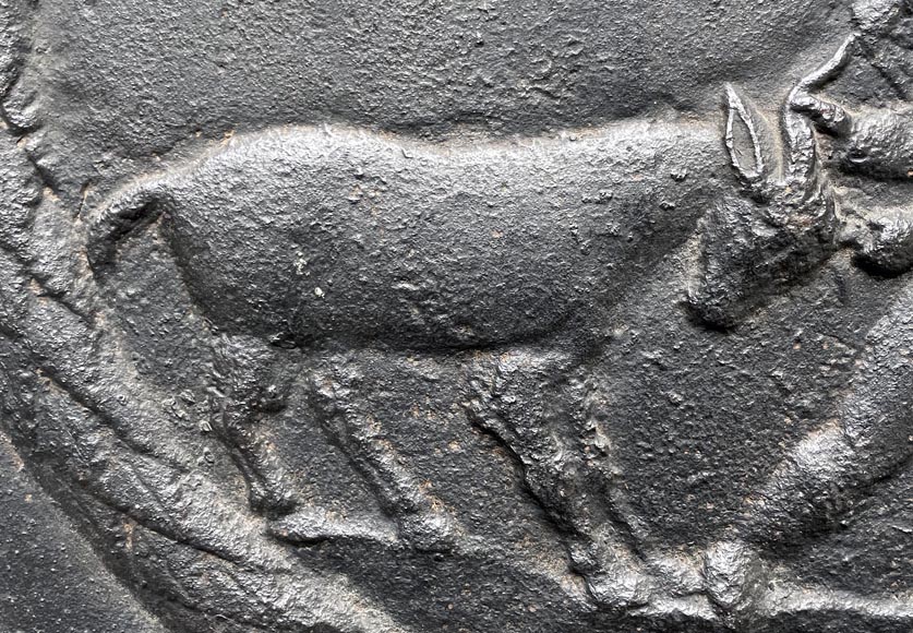 Fireback from the XVIIIth century showing a lover having fun with a goat Fireback from the XVIIIth century showing a lover having fun with a goat-2