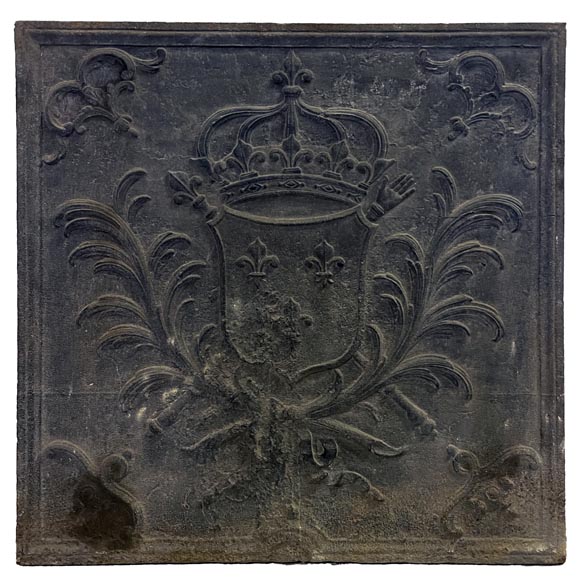 Square fireback with fleurs-de-lys and monarchical emblems Square fireback with fleurs-de-lys and monarchical emblems-0