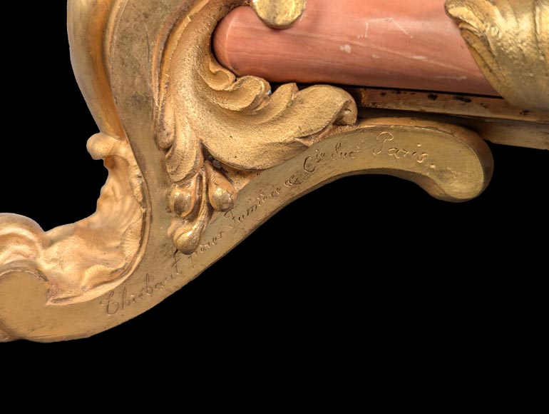 Fonderie Fumière & Co, Rococo pink marble lamp with gilded bronze masks, circa 1906-1926 Fonderie Fumière & Co, Rococo pink marble lamp with gilded bronze masks, circa 1906-1926-10