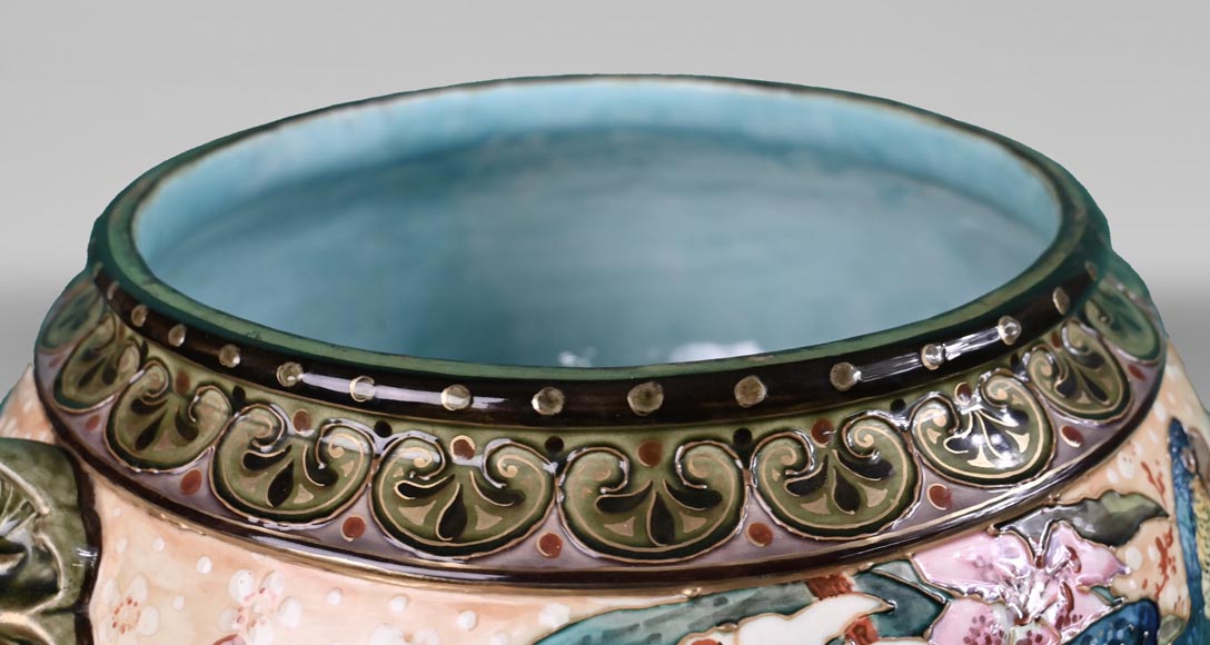 The Royal Macaw vase painted by Albert-Léon LEBARQUE and its original harness The Royal Macaw vase painted by Albert-Léon LEBARQUE and its original harness-5