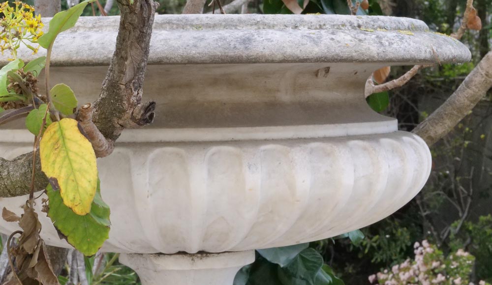 Pair of classic style marble basins Pair of classic style marble basins-8