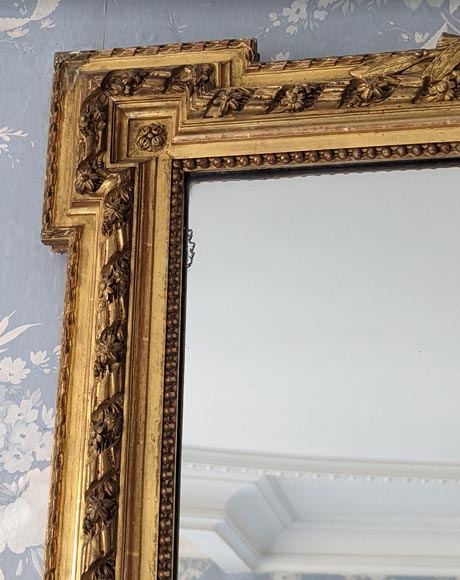 Napoleon III-style gilded trumeau with medallion Napoleon III-style gilded trumeau with medallion-3