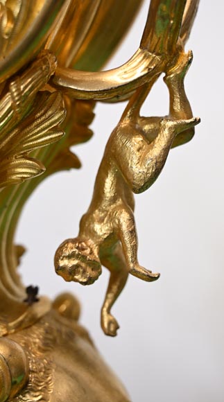 Rococo-style dromedary clock-6