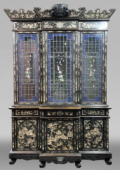 Edmond Chauffrey, Indo-Chinese cabinet with mother-of-pearl marquetry and relief enamelled stained glass-0