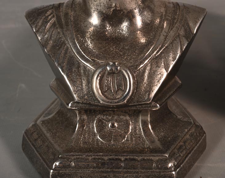 Pair of andirons with child busts Pair of andirons with child busts-5