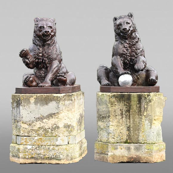 Joseph Simon Volmar (Berne, 1796-1865), Pair of bears in cast iron Joseph Simon Volmar (Berne, 1796-1865), Pair of bears in cast iron-0