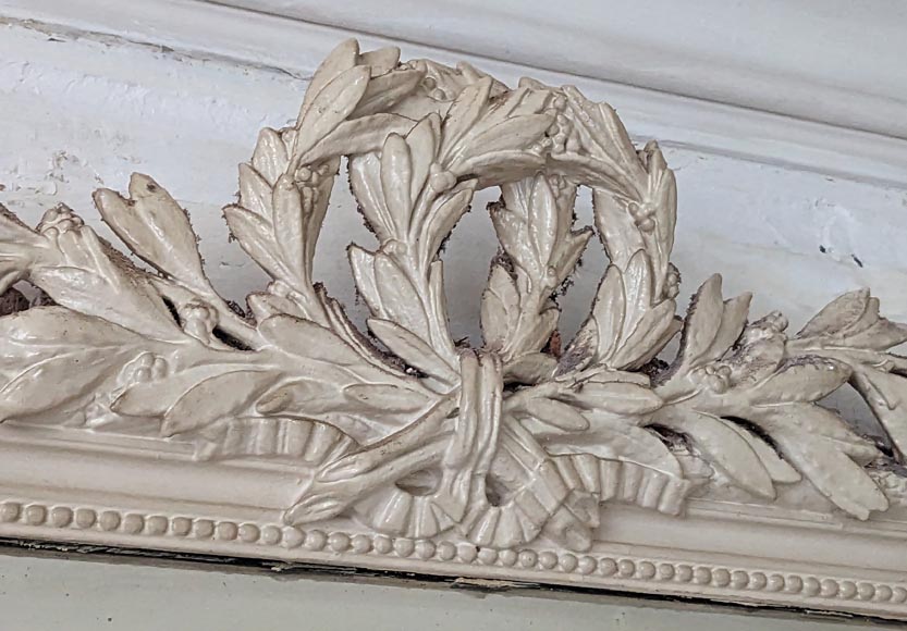 Louis XVI style trumeau decorated with a double laurel wreath Louis XVI style trumeau decorated with a double laurel wreath-2