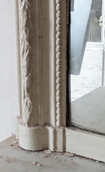 Louis XVI style trumeau decorated with a double laurel wreath Louis XVI style trumeau decorated with a double laurel wreath-7