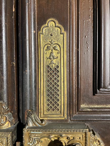 Oak double door with napkin fold decoration Oak double door with napkin fold decoration-4