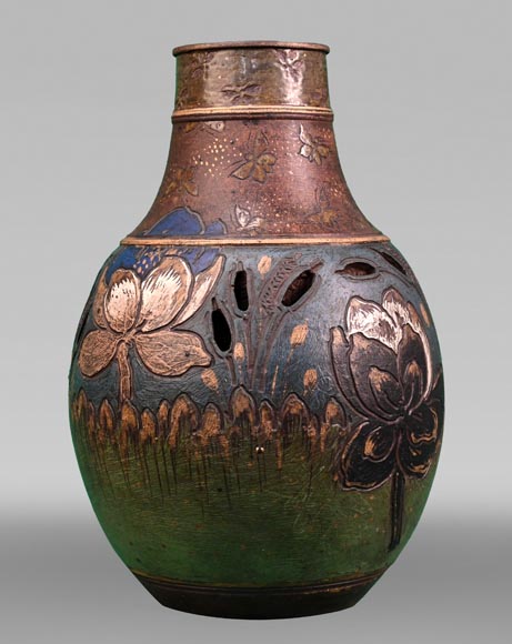 Ernest CHAPLET for the HAVILAND manufacture, Vase with aquatic plant decoration, circa 1880 Ernest CHAPLET for the HAVILAND manufacture, Vase with aquatic plant decoration, circa 1880-2