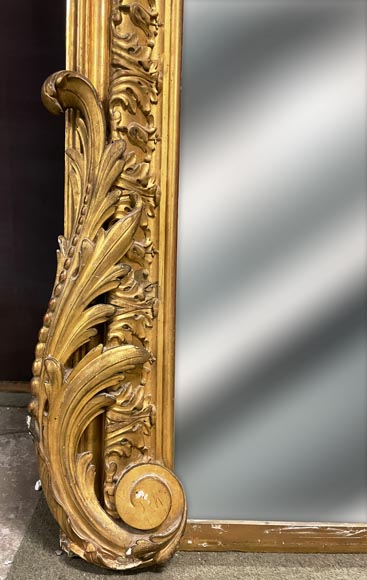 Large gilded trumeau with central medallion in the Napoleon III style Large gilded trumeau with central medallion in the Napoleon III style-8