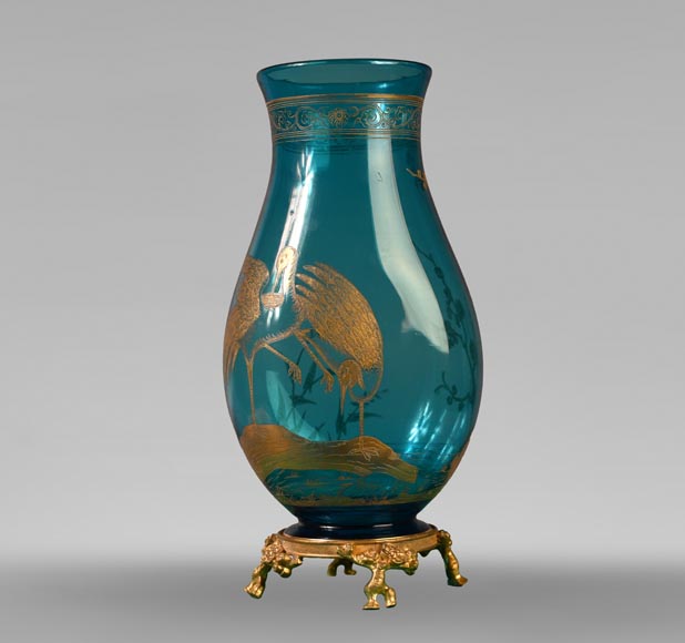 BACCARAT, blue crystal vase with waders, circa 1880 BACCARAT, blue crystal vase with waders, circa 1880-0