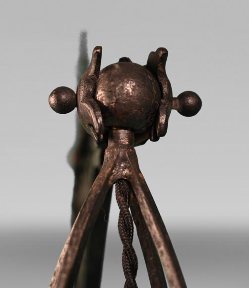 DAUM, Émile ROBERT (attributed to), Lamp in delicately openwork wrought iron and glass, circa 1900 DAUM, Émile ROBERT (attributed to), Lamp in delicately openwork wrought iron and glass, circa 1900-7