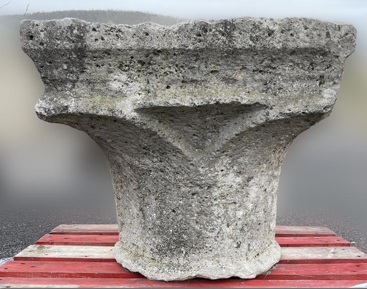Stone column capital, Gothic period Stone column capital, Gothic period-4