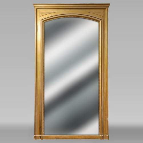 Louis Philippe-style moulded trumeau with gilded paintwork