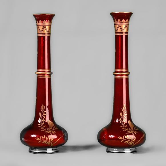 BACCARAT - Pair of Persian ruby bottle-shaped vases, circa 1880 BACCARAT - Pair of Persian ruby bottle-shaped vases, circa 1880-0
