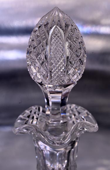 Pair of Engraved Crystal Wine Decanters, Cristallerie de Saint-Louis-5