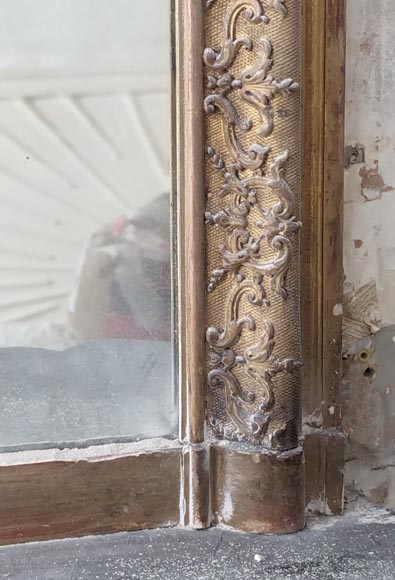 Regency-style gilded trumeau Regency-style gilded trumeau-4