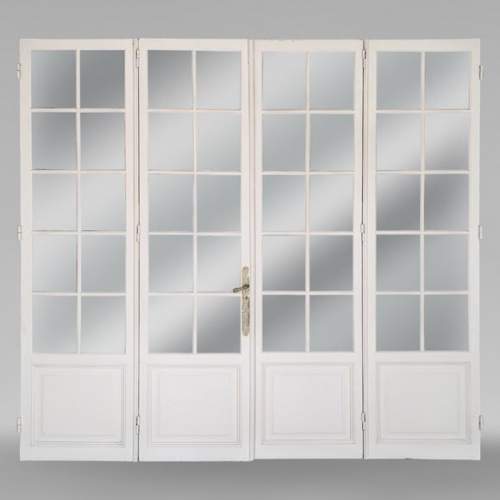 Quadruple glass door