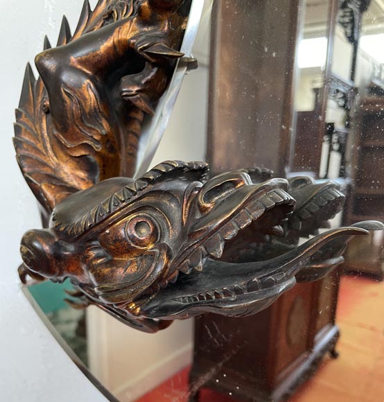 Gabriel Viardot (attributed to), Japanese-style mirror in the shape of a crescent moon adorned with bronze dragons Gabriel Viardot (attributed to), Japanese-style mirror in the shape of a crescent moon adorned with bronze dragons-2